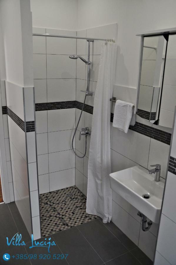 Rooms Villa Lucija Kraljevica Exterior foto
